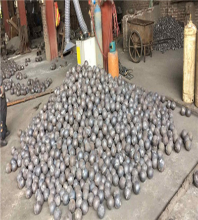 鄭州新密市球磨機(jī)鋼球銷(xiāo)售電話(huà)：13592557368